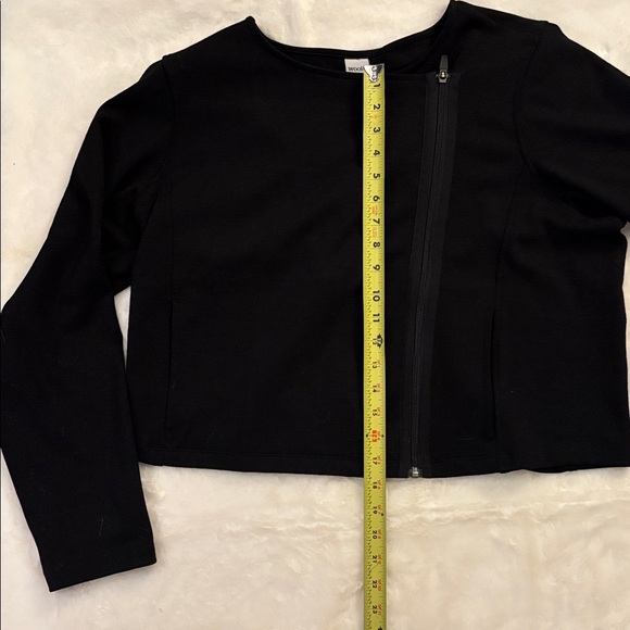 Wool & Co Women's Lou Ponte Moto Jacket - Picture 7 of 9